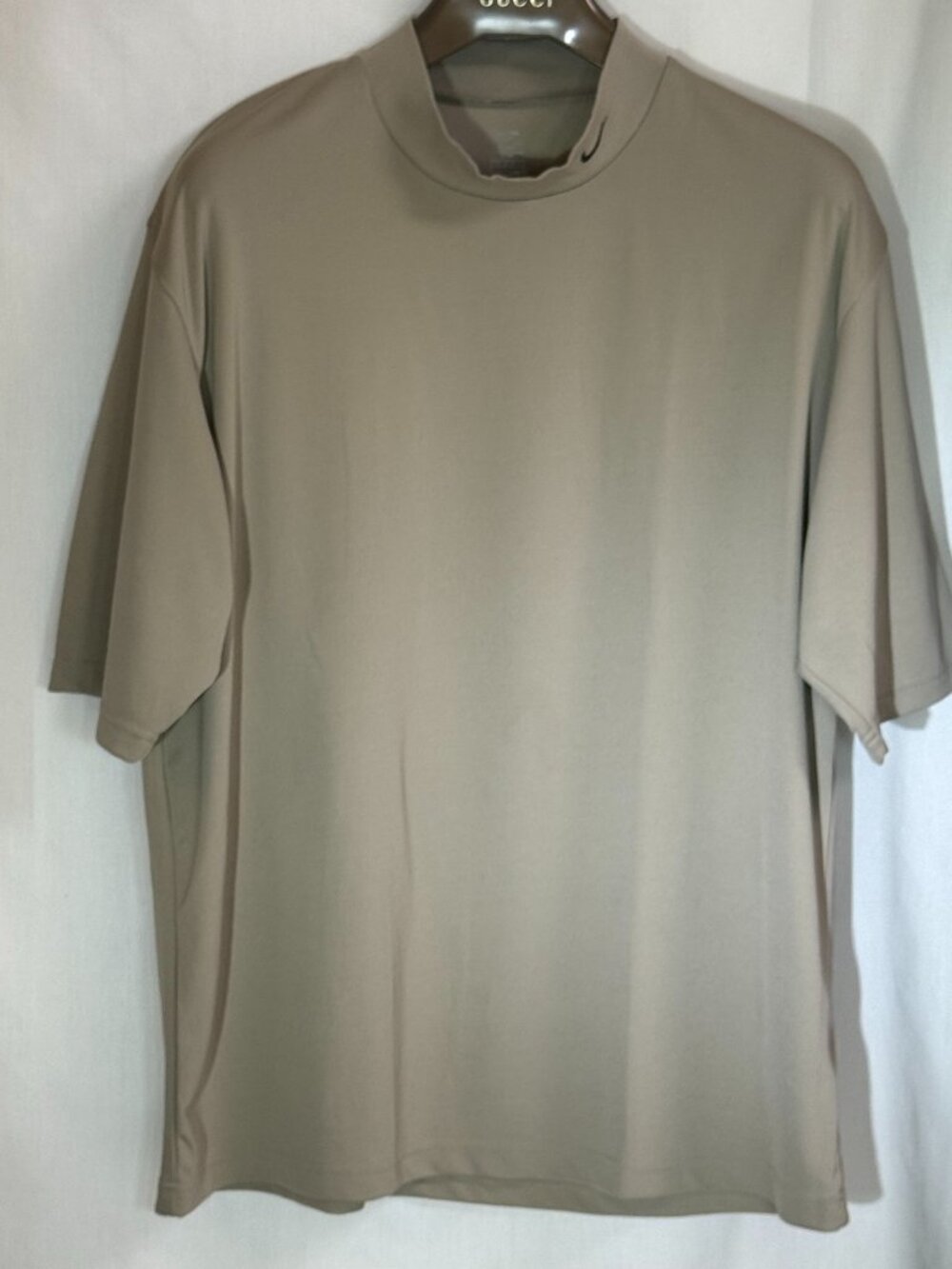 NWOT Nike Team Men's Fit Dry Mock Neck Short Sleeves T-Shirt - Tan Beige - XL